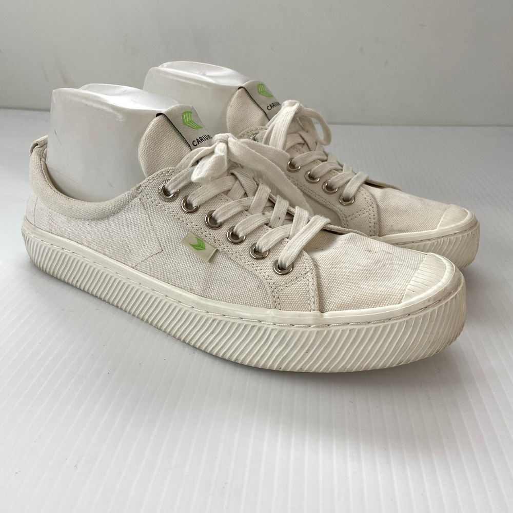 Cariuma OCA Low Off White Canvas Low Top Lace Up Sneakers Womens 10